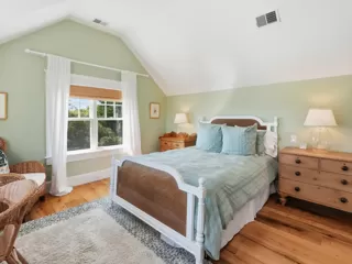 5 Capaum Pond Road