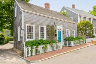 35 Pine Street