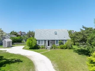 3 Pakanoket Lane