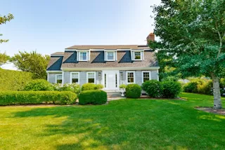 4 Golfview Drive