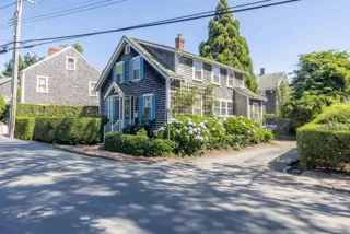 30 Pleasant Street