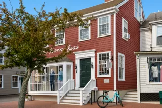 46 Center Street