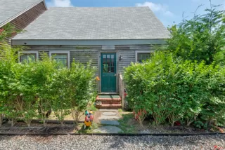 21A Pine Grove